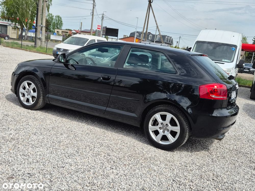 Audi A3 3-drzwiowe 1.4 TFSI Ambition - 8
