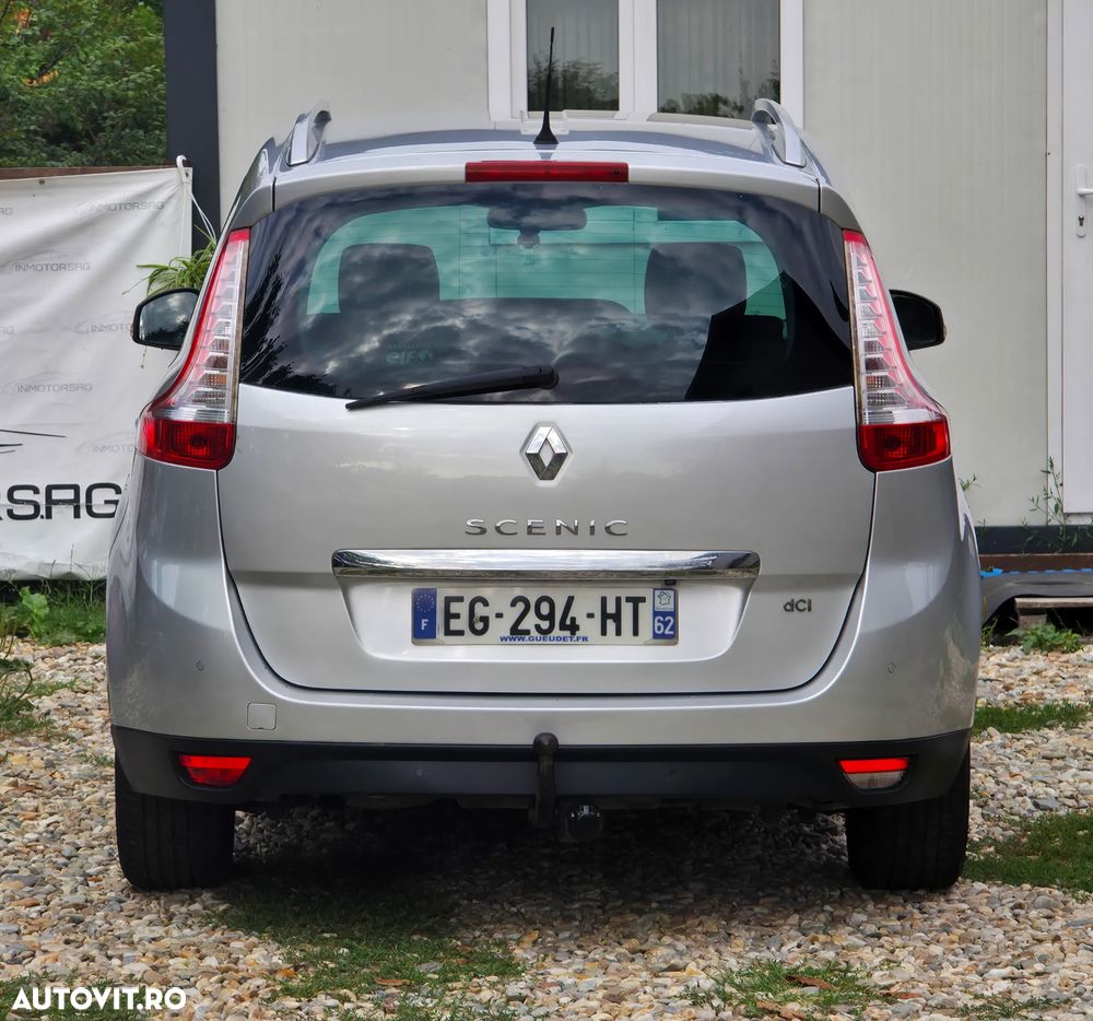 Renault Grand Scenic Energy dCi 130 Euro 6 S&S Bose Edition - 11