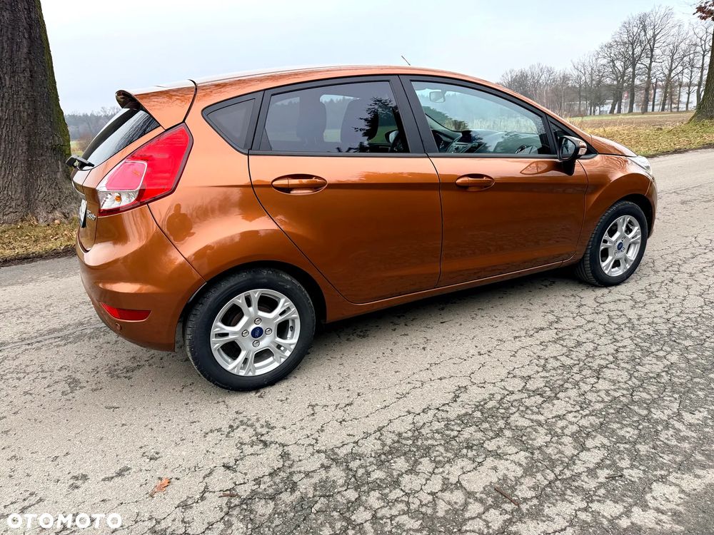 Ford Fiesta 1.0 EcoBoost Start-Stop Celebration - 25