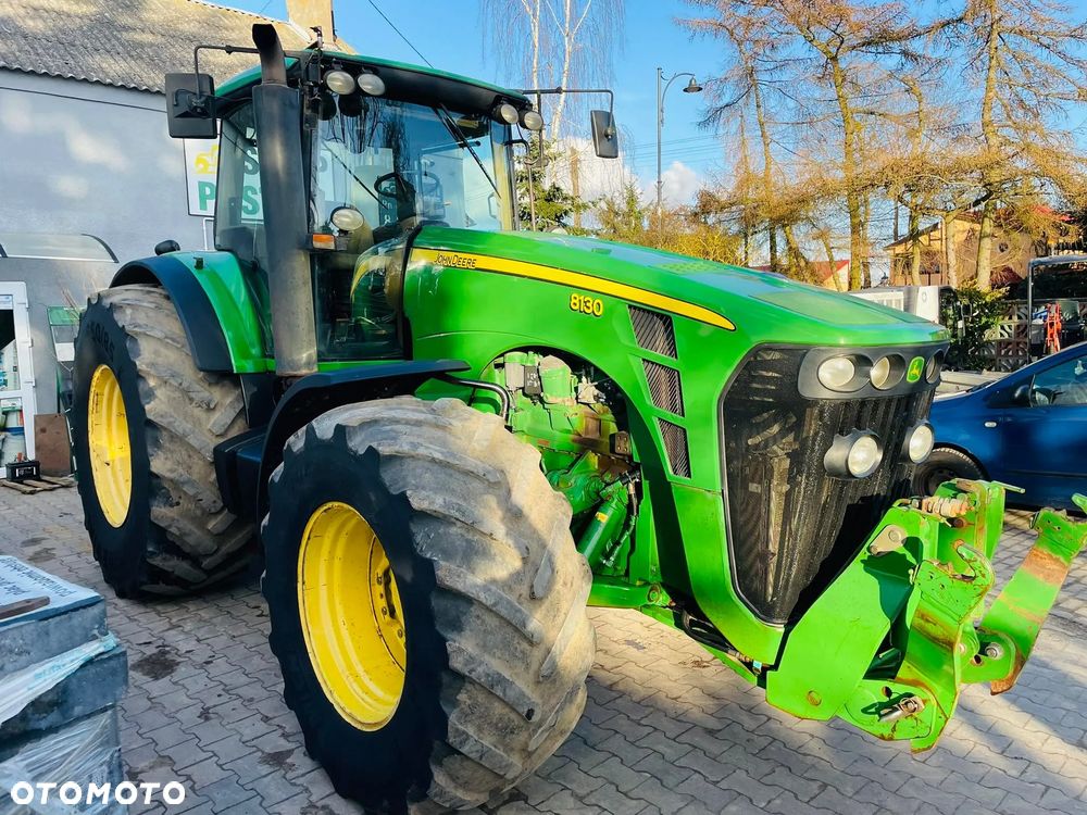 John Deere 8130 - 9
