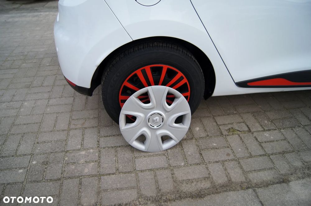 Renault Clio dCi 75 Expression - 23