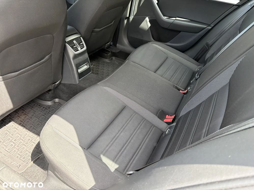 Skoda Octavia 1.5 TSI GPF ACT Ambition - 21