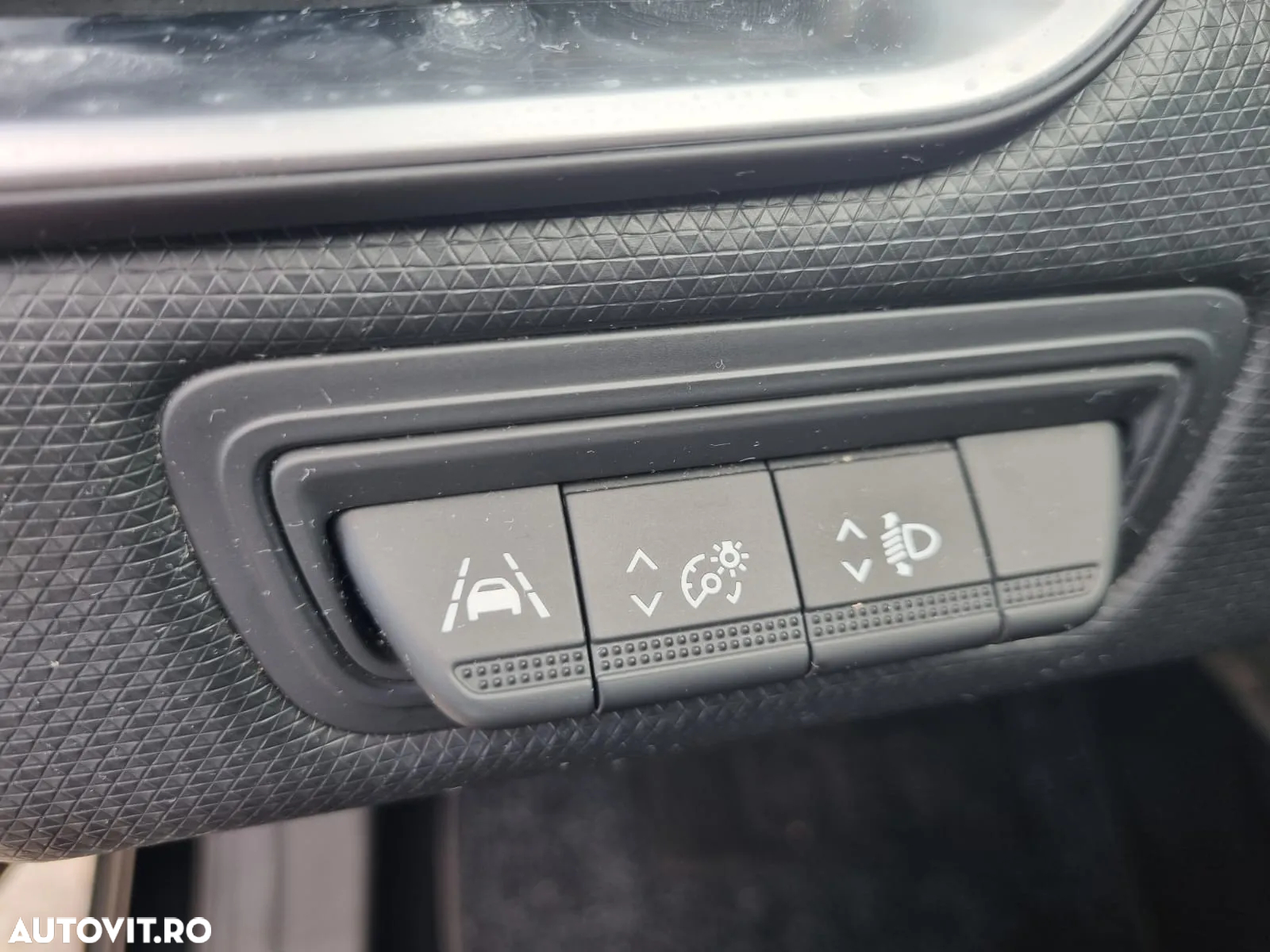 Renault Clio TCe 100 BUSINESS EDITION - 23