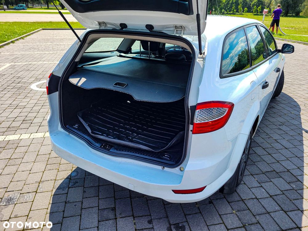 Ford Mondeo 1.8 TDCi Titanium - 26