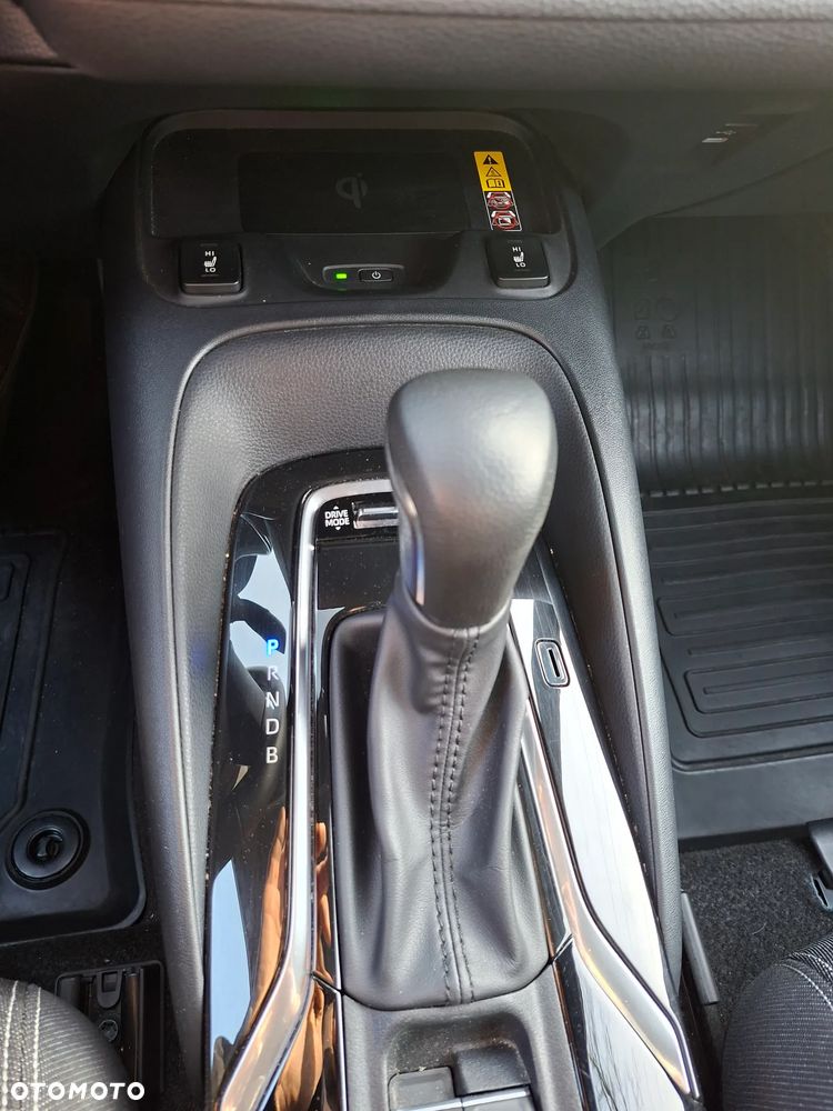 Toyota Corolla 1.8 Hybrid Comfort - 14