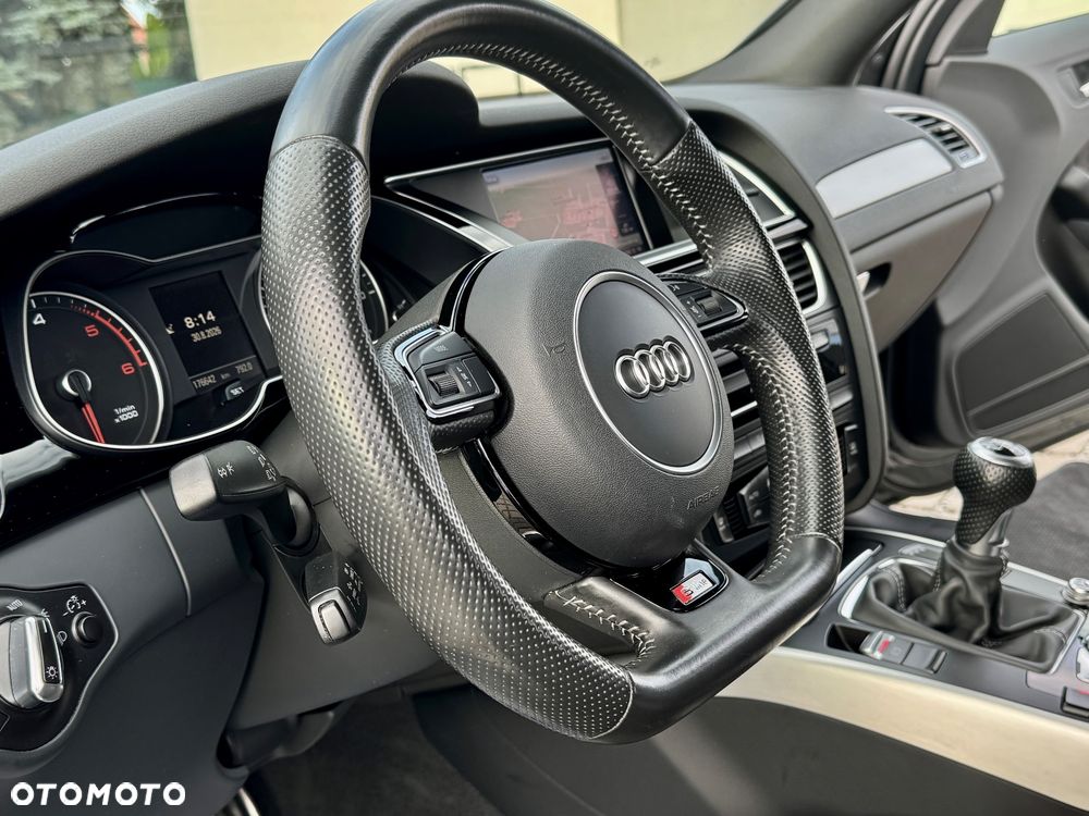 Audi A4 Avant 2.0 TDI DPF clean diesel S line Sportpaket - 19