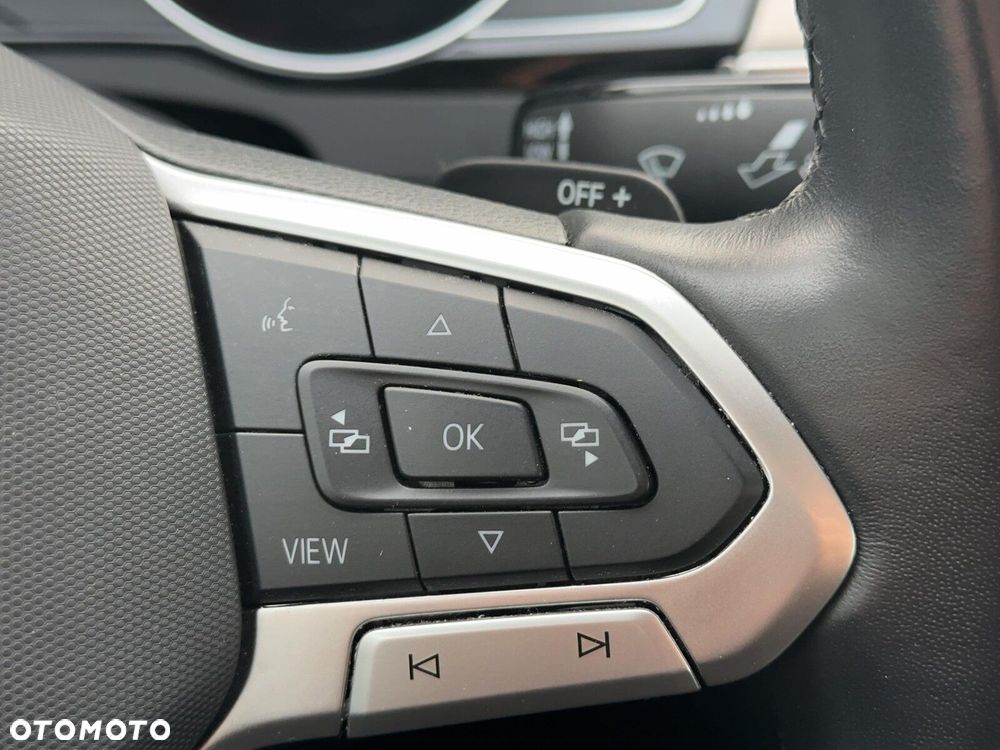 Volkswagen Passat - 18