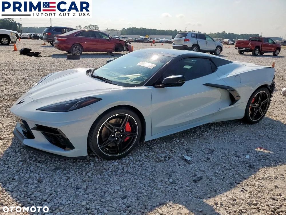 Chevrolet Corvette - 2