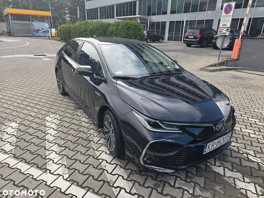 Toyota Corolla 2.0 Hybrid Executive - 13