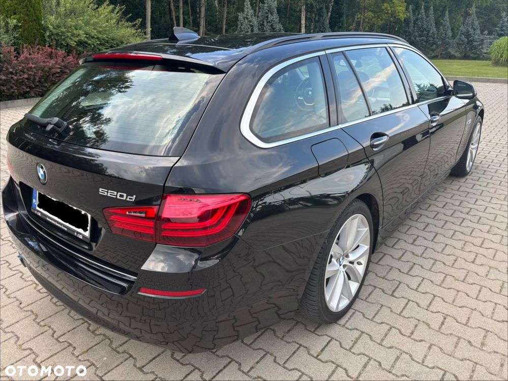 BMW Seria 5 520d Luxury Line - 8