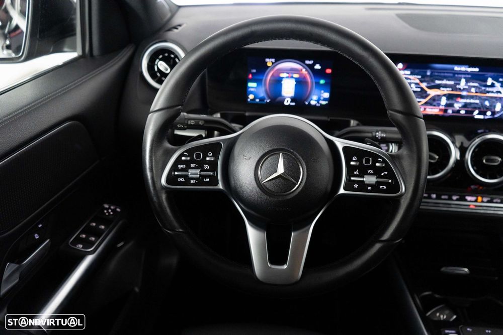 Mercedes-Benz GLA 250 e Progressive - 28