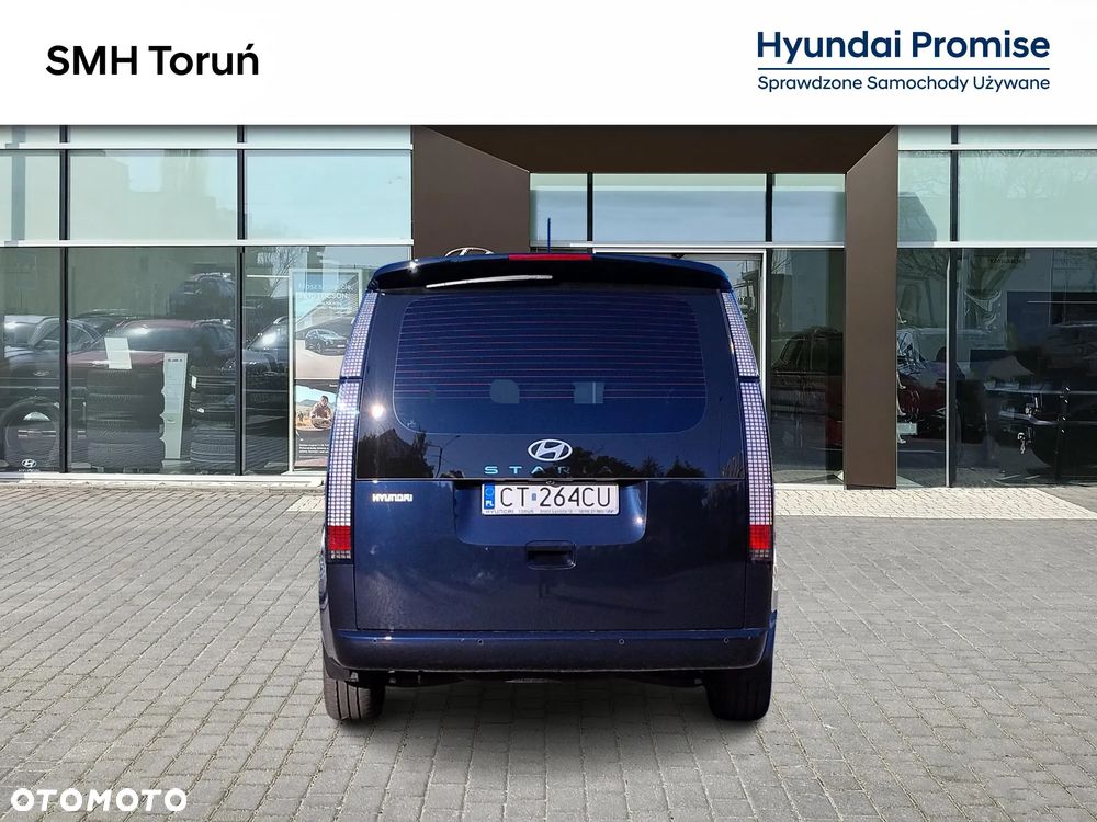 Hyundai Staria 1.6 T-GDI HEV Smart VIP - 4