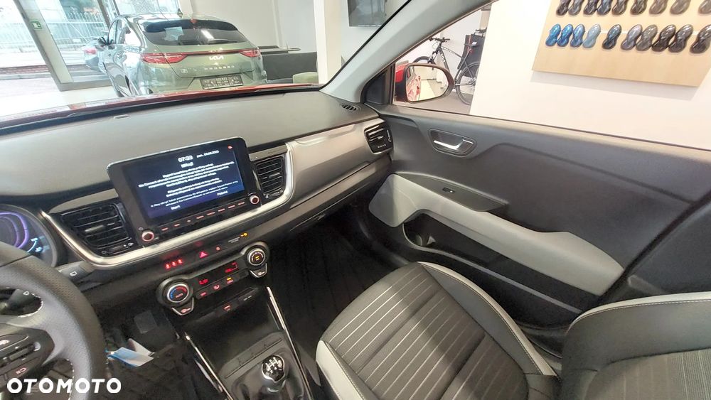 Kia Stonic 1.2 L - 7