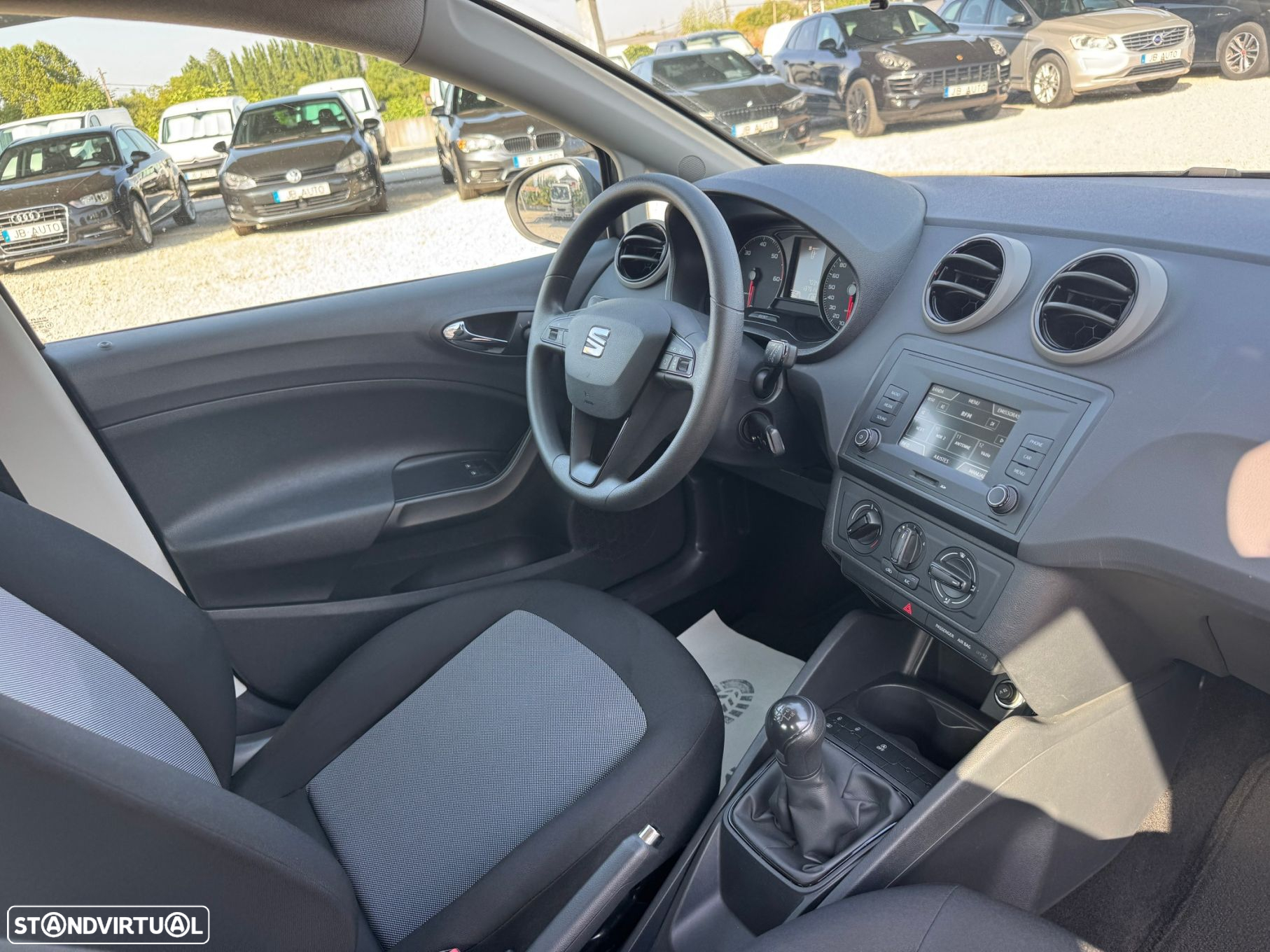 SEAT Ibiza 1.4 TDI Ecomotive Reference - 9