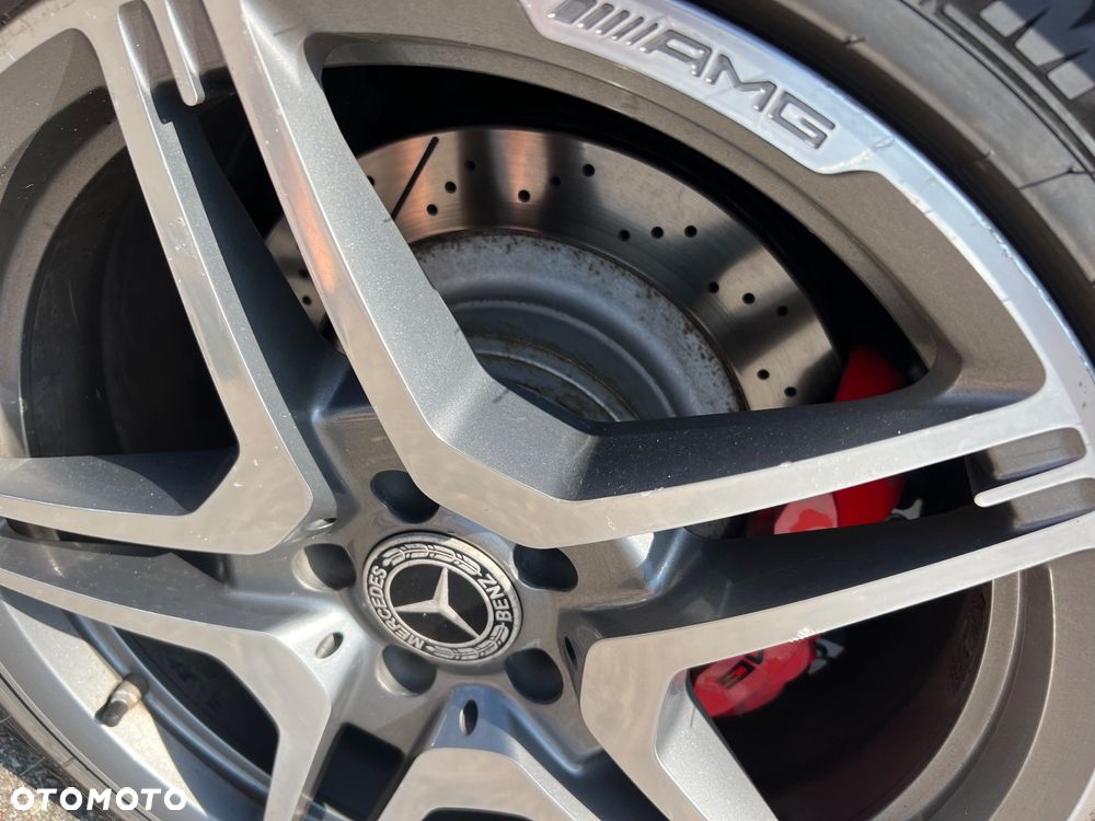 Mercedes-Benz CLS 63 AMG AMG SPEEDSHIFT MCT - 23