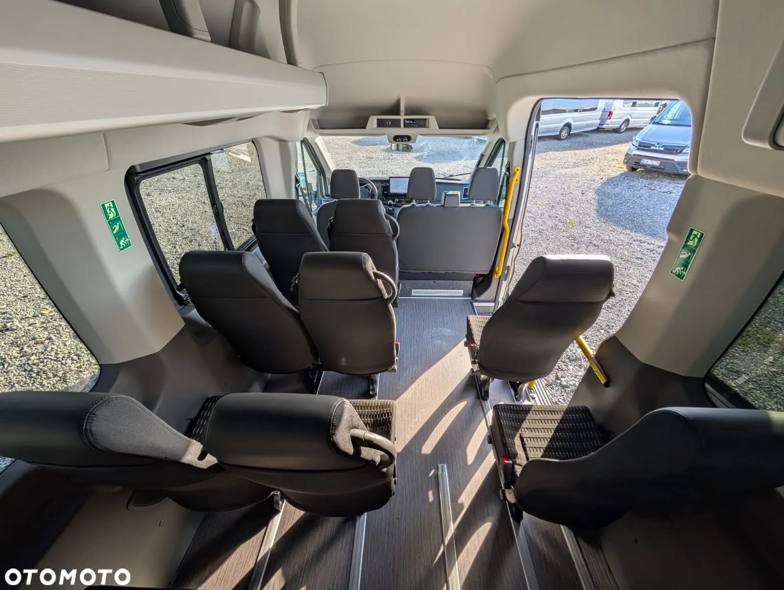 Ford Transit - 21