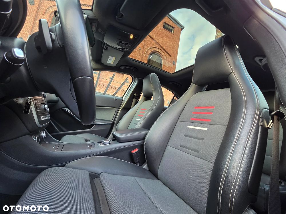 Mercedes-Benz Klasa A 180 d 7G-DCT Urban - 12