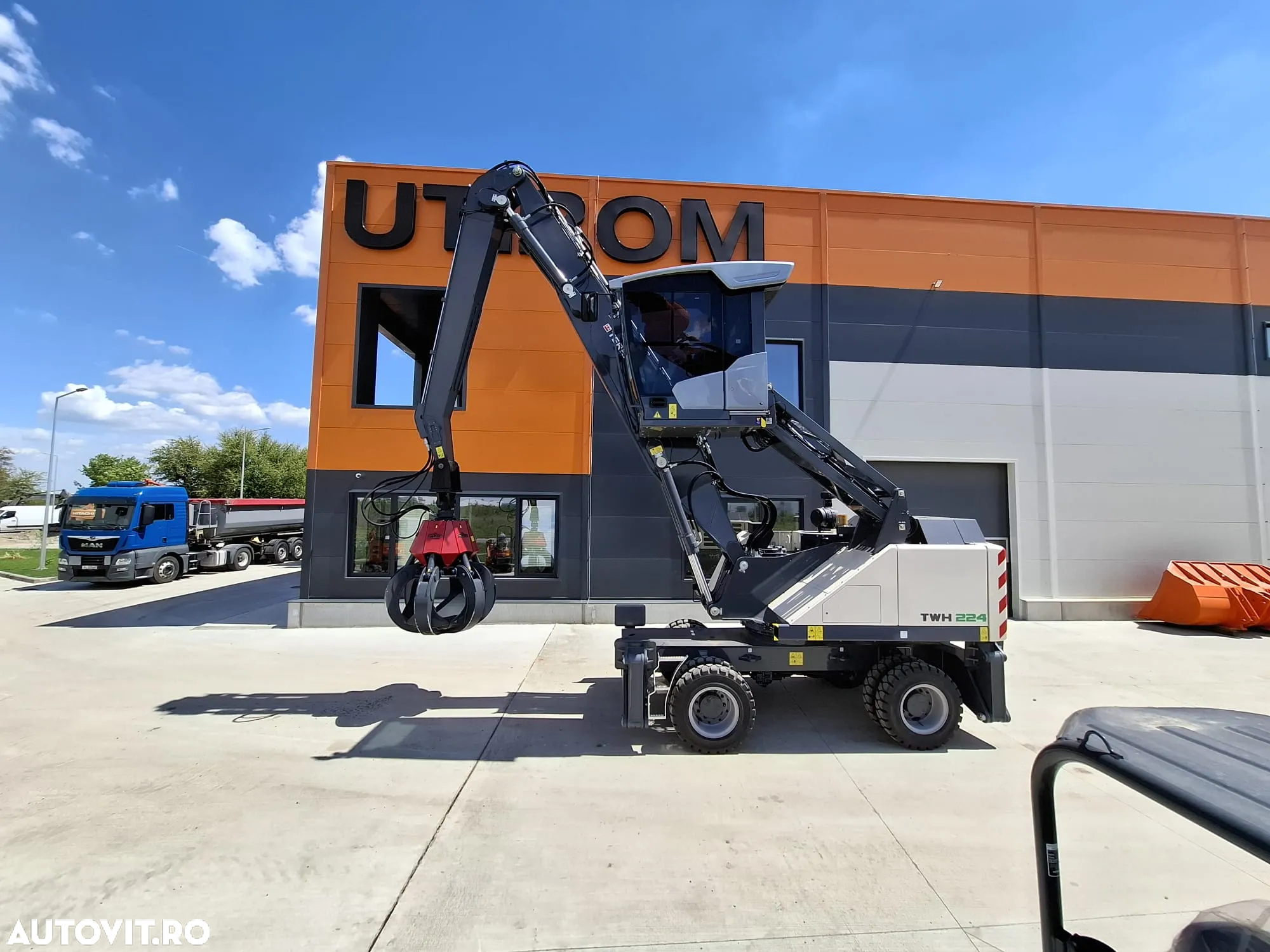 Terex FUCHS 26t, brate 11m, graifer 5 petale, cale fata spate-garantie, posibilitate leasing-269.000 EUR+tva - 11