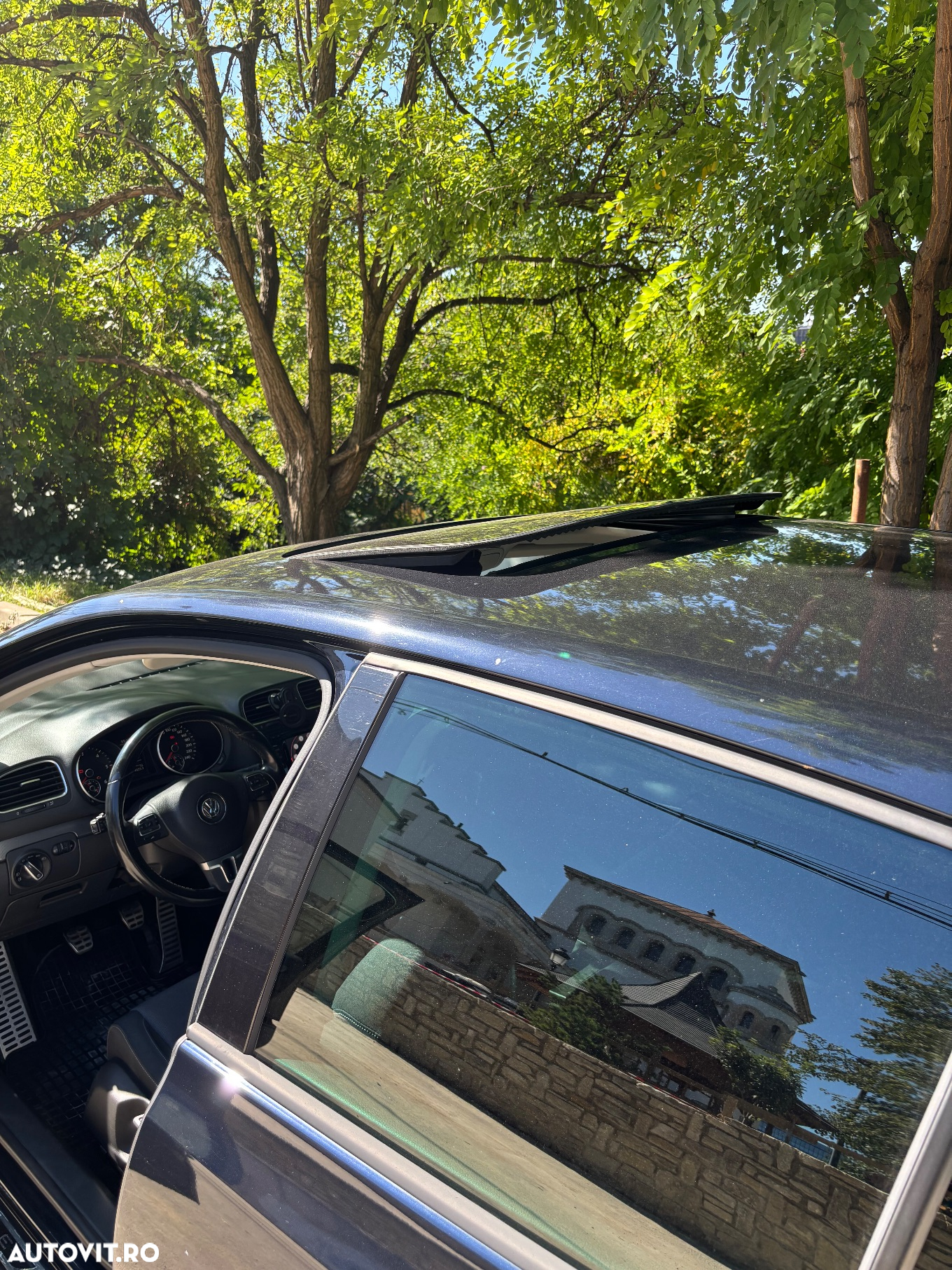 Volkswagen Golf - 22