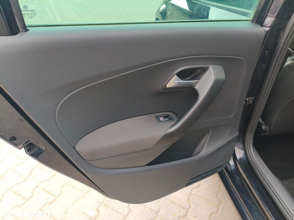 Volkswagen Polo 1.2 Blue Motion Technology Life - 25