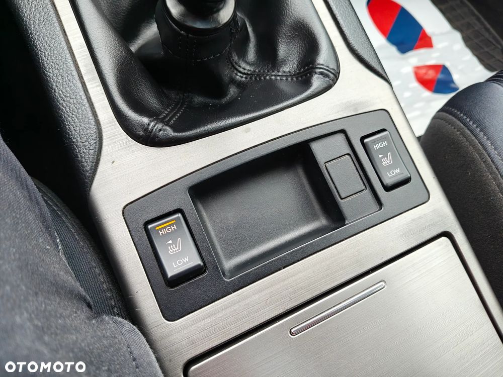 Subaru Legacy 2.0D Sport - 25