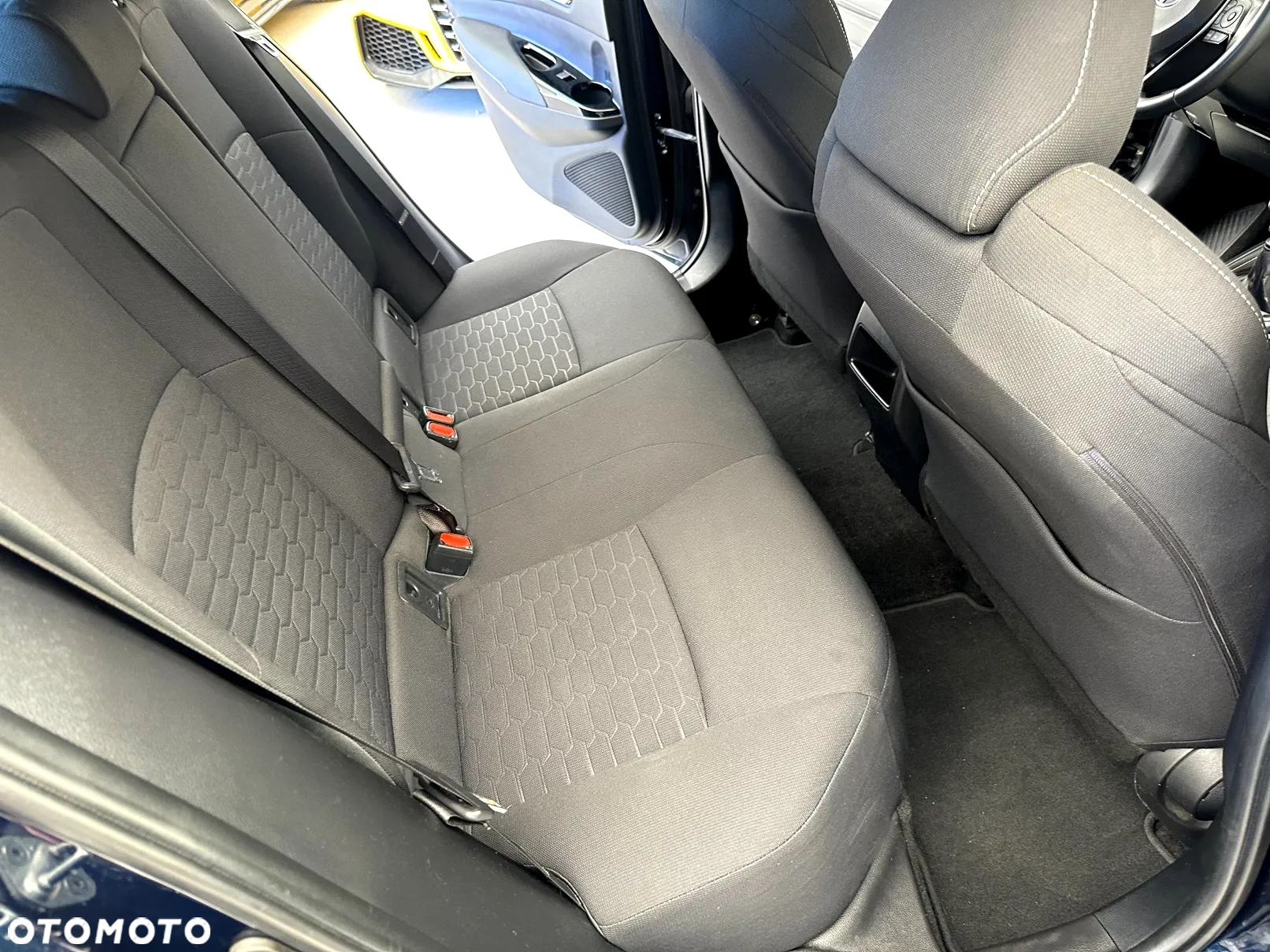 Toyota Corolla - 8