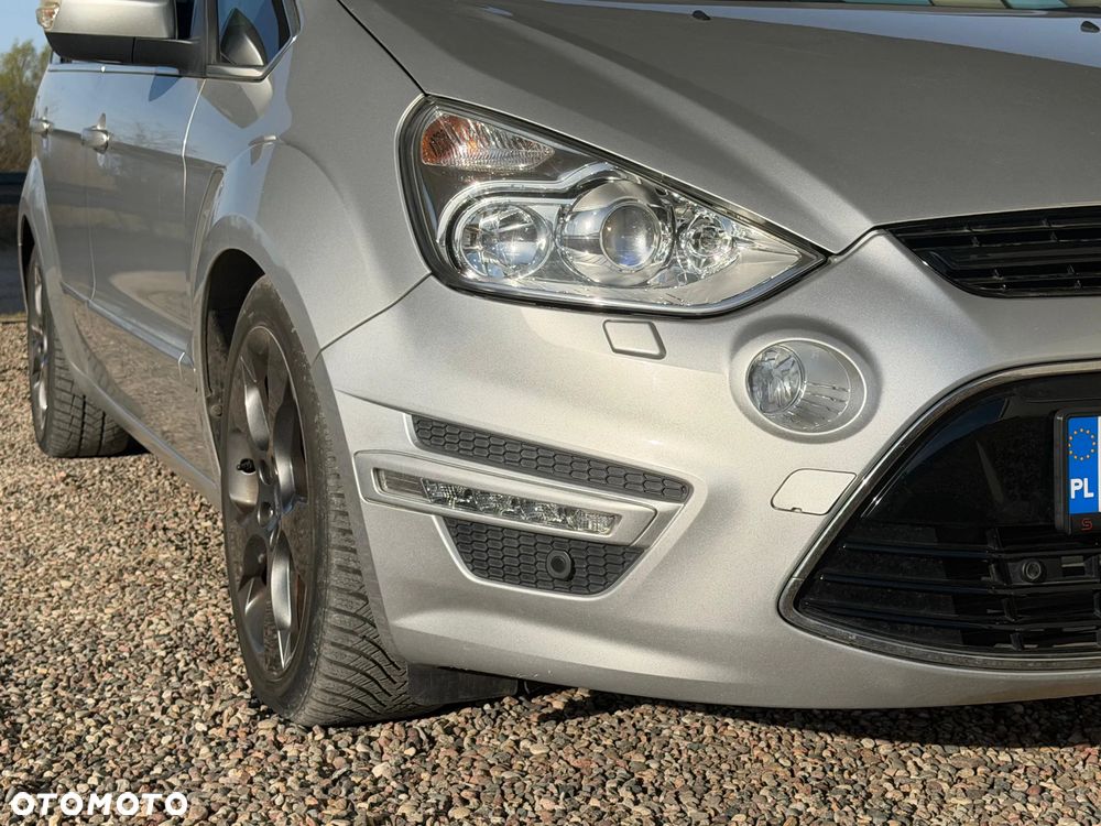 Ford S-Max 2.0 TDCi DPF Titanium - 24