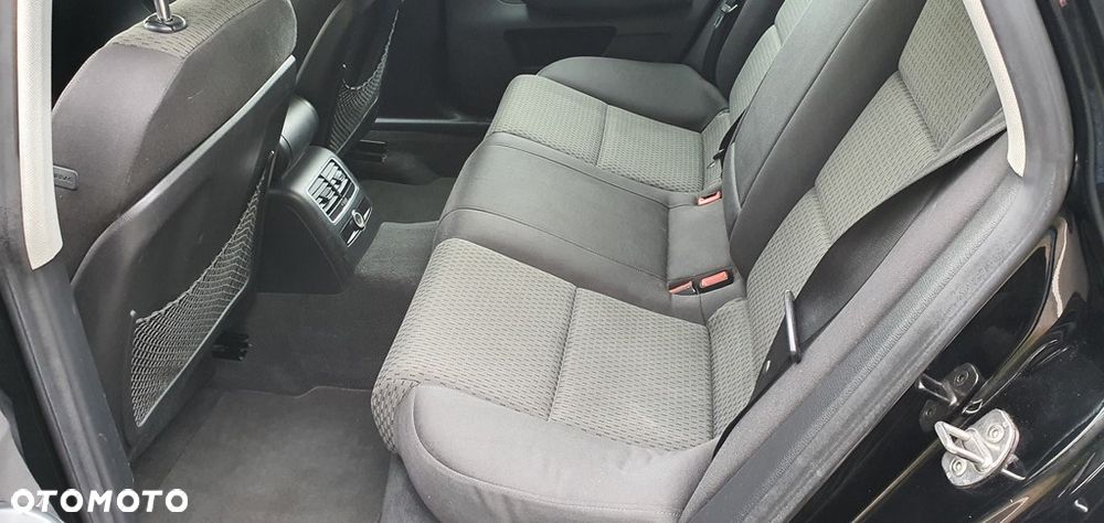 Audi A6 Avant 1.9 TDI - 11