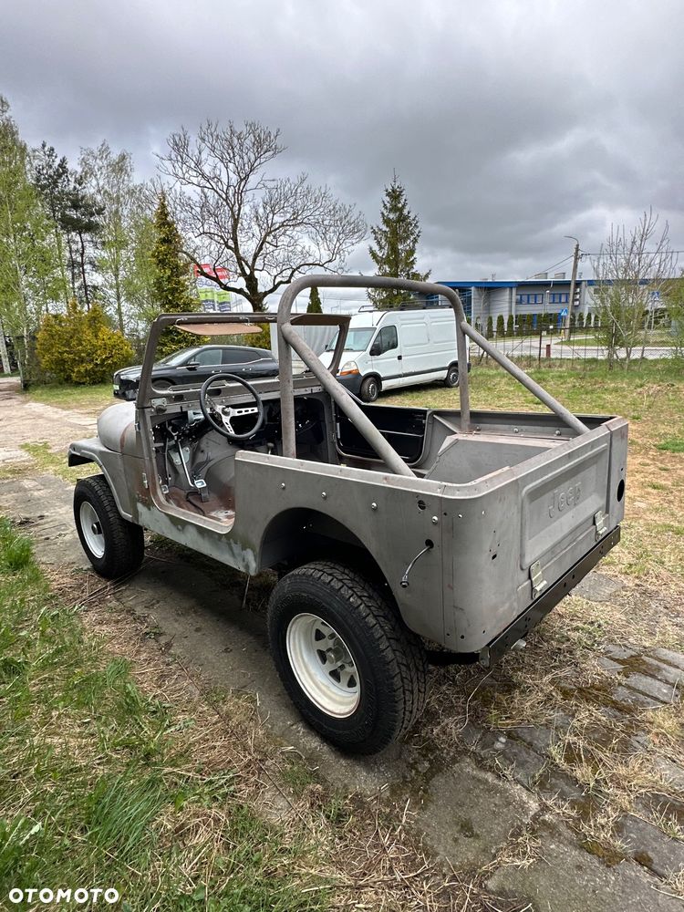 Jeep CJ - 3