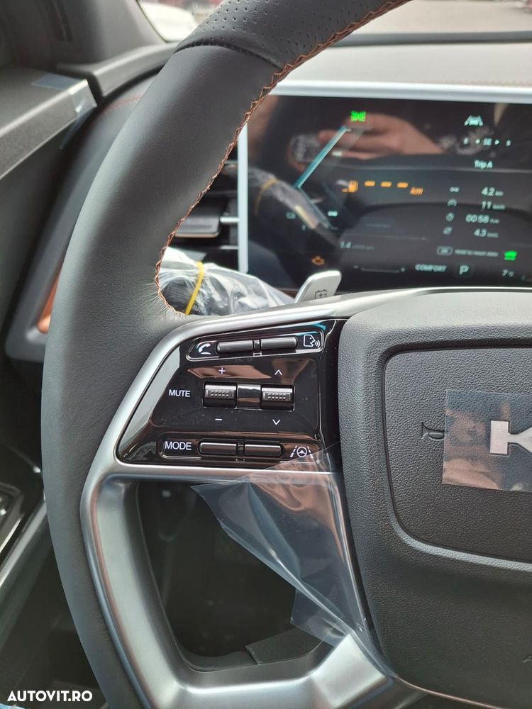 KG Mobility Torres - 11