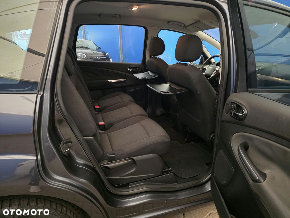 Ford S-Max - 25