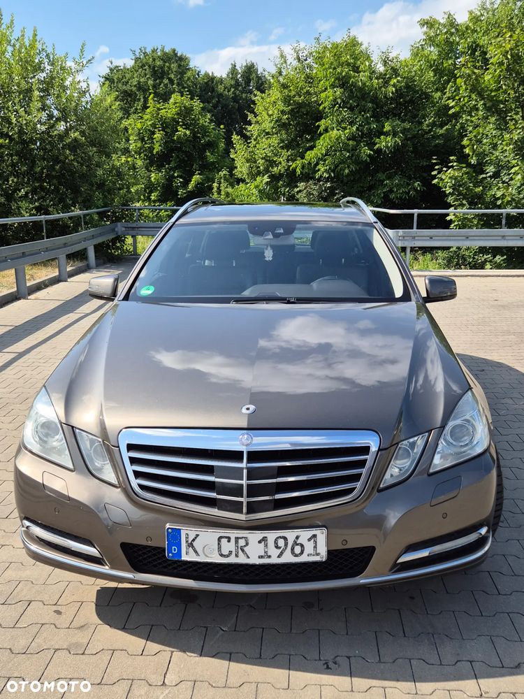 Mercedes-Benz Klasa E - 1