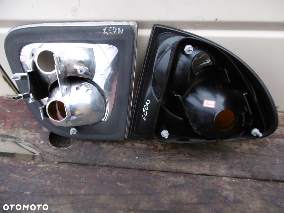 Lampa tył lewa Seat Leon - 2