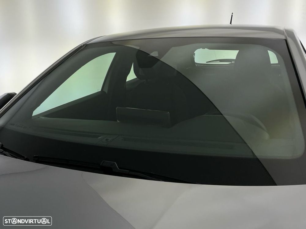 Peugeot e-2008 54 kWh SE Style - 20