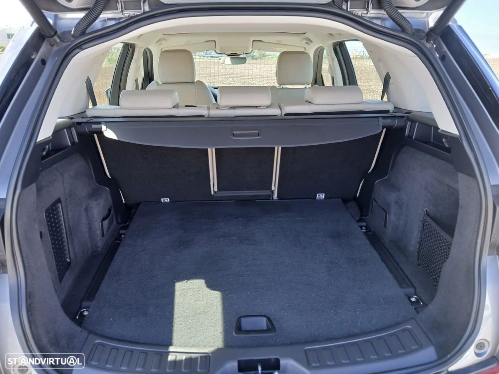 Land Rover Discovery Sport 1.5 I3 P300e AWD - 14