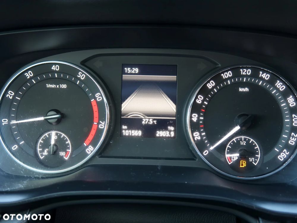 Skoda Octavia 1.5 TSI ACT Ambition - 17