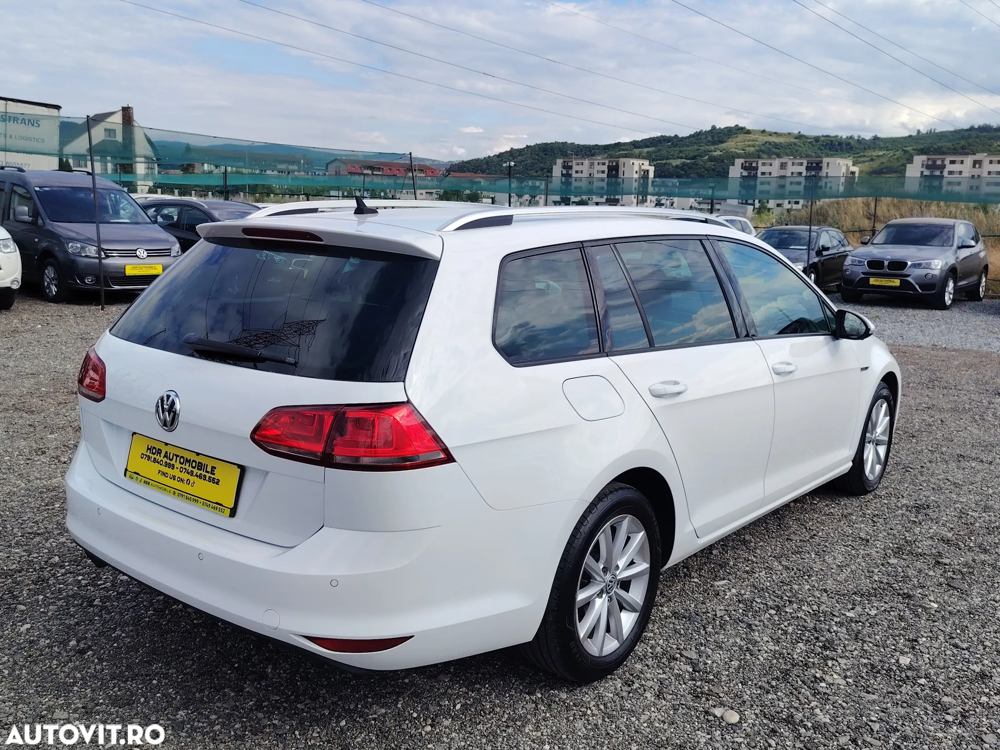 Volkswagen Golf Variant 1.6 TDI BlueMotion Technology Lounge - 9