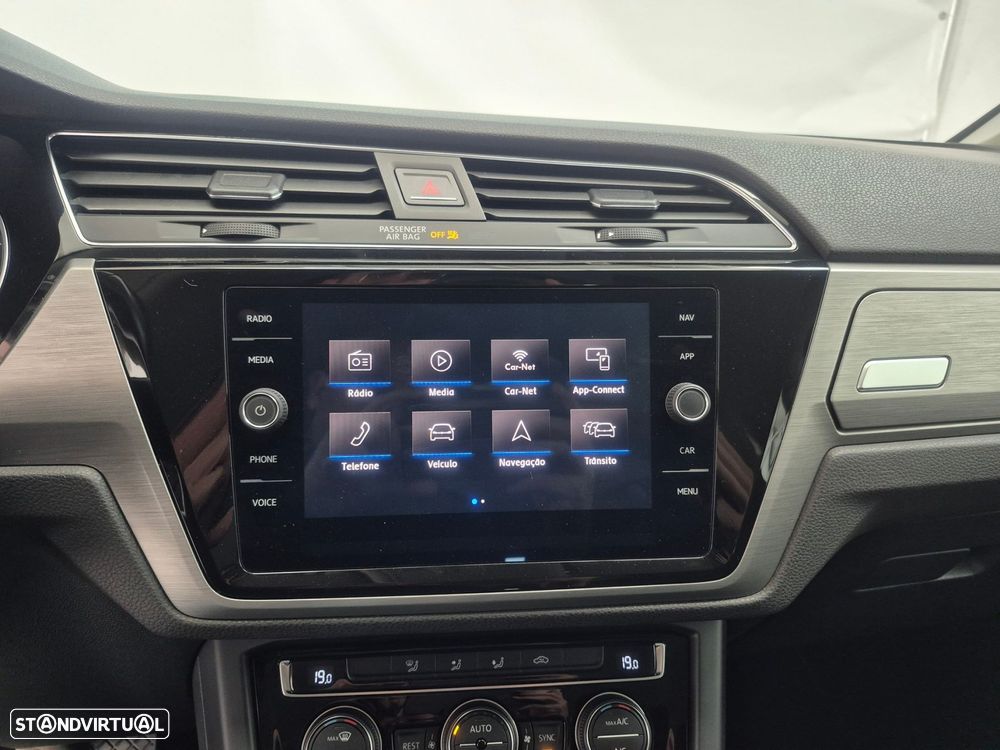 VW Touran 2.0 TDI Confortline DSG - 21