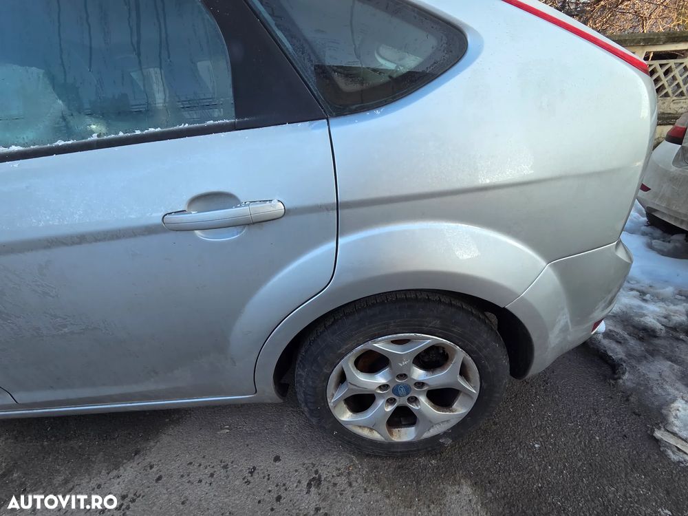 Ford Focus 1.6 TDCI DPF Titanium - 5