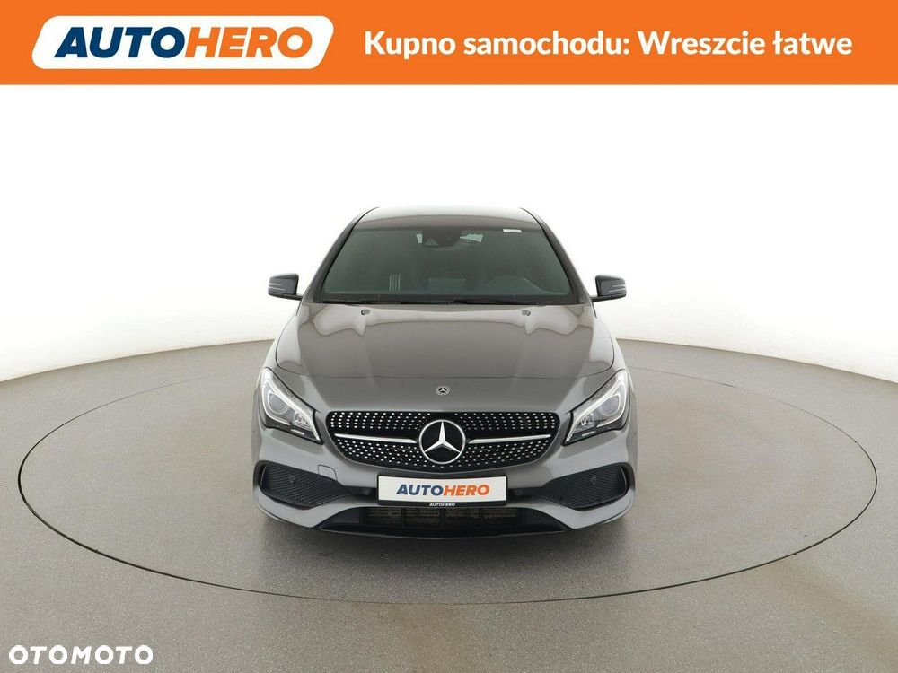 Mercedes-Benz CLA 220 4Matic 7G-DCT AMG Line - 12