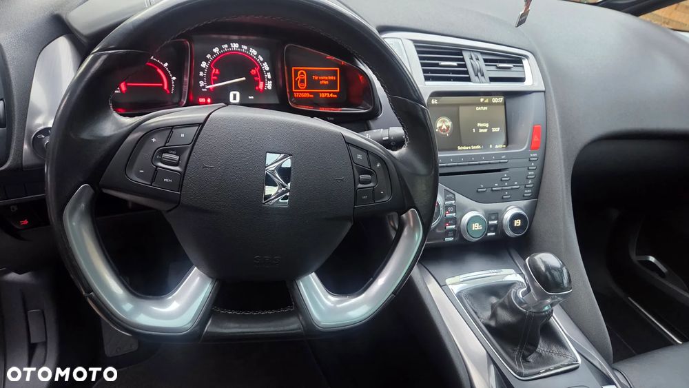 Citroën DS5 HDi 165 Business - 17
