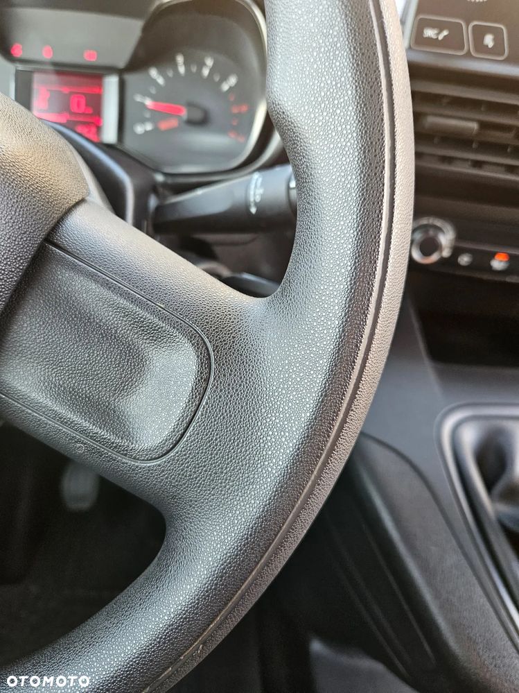 Toyota ProAce City 1.5HDI 102KM - 10