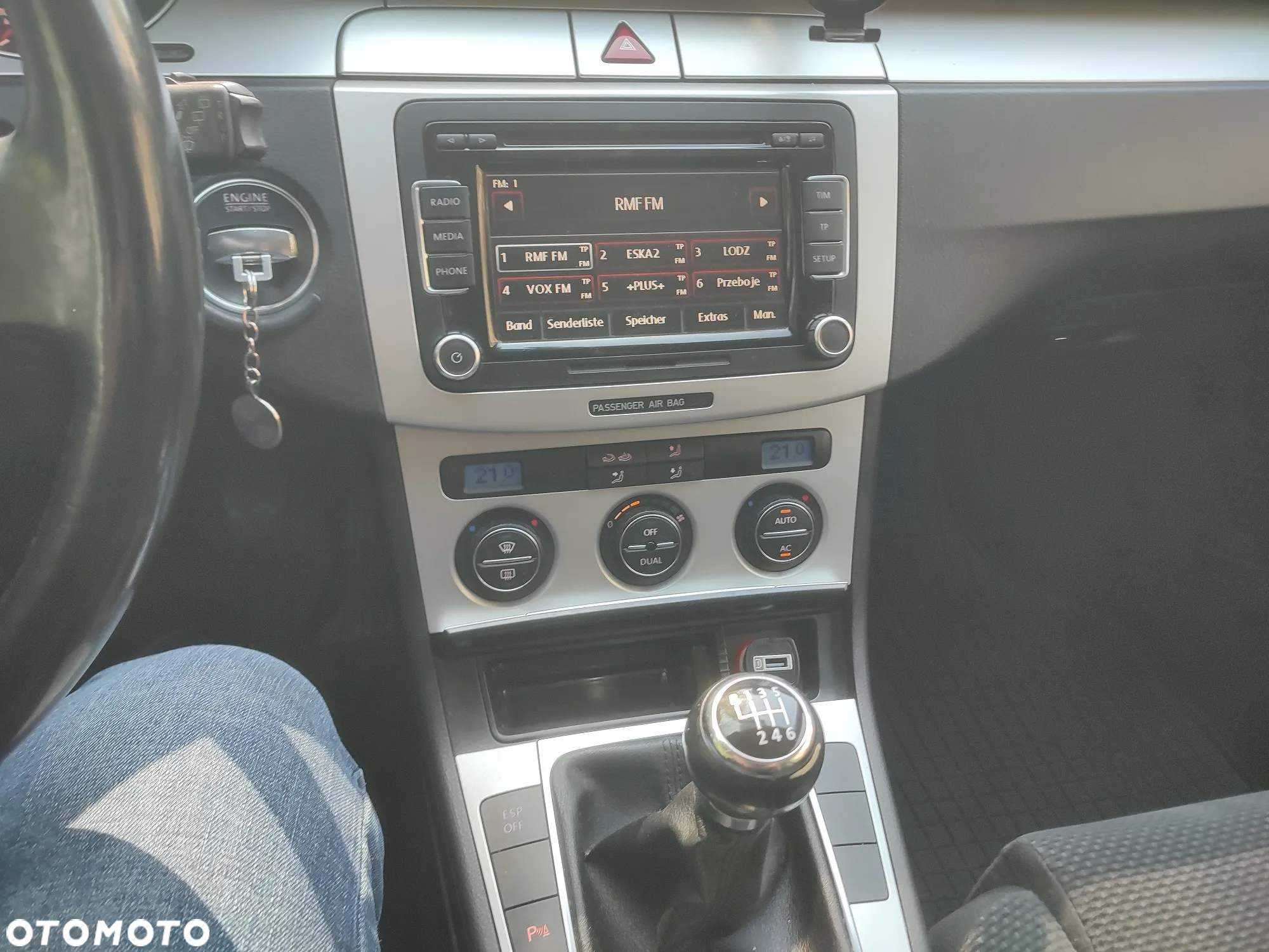 Volkswagen Passat 2.0 TDI BMT Comfortline - 10