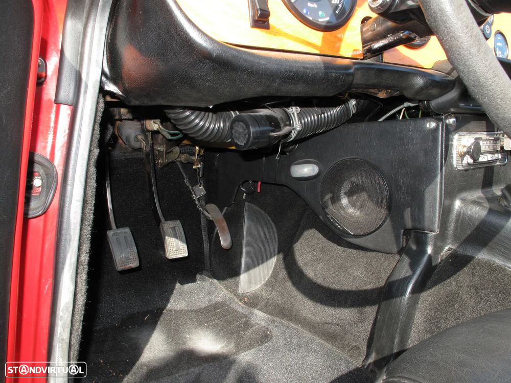 Triumph TR6 - 18