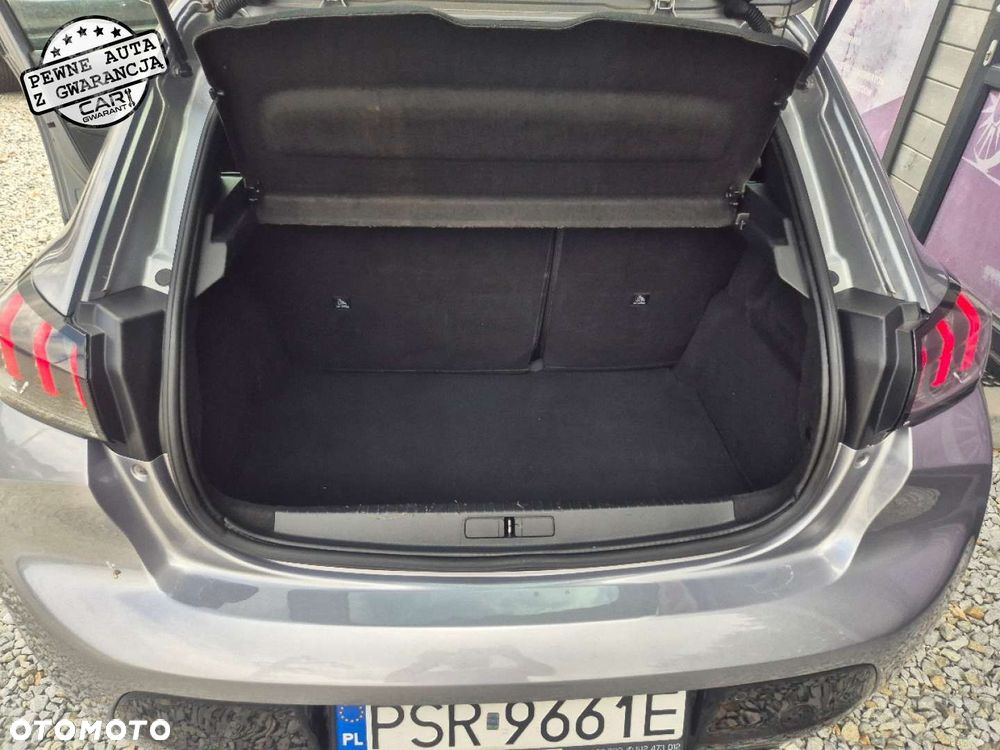 Peugeot 208 - 18