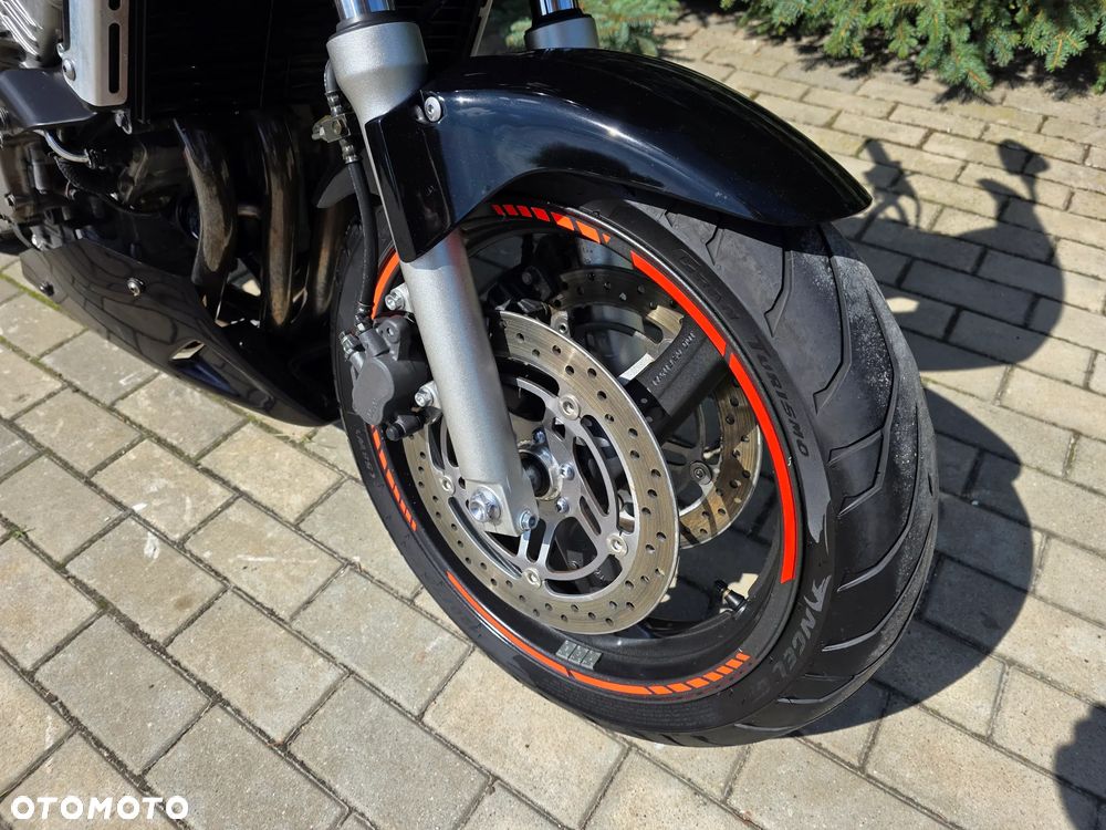 Honda Hornet - 4