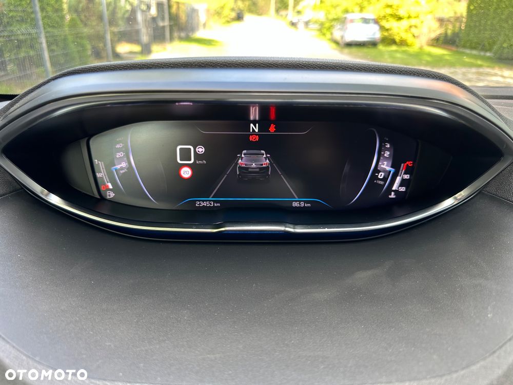 Peugeot 3008 1.5 BlueHDi GT Pack S&S EAT8 - 22