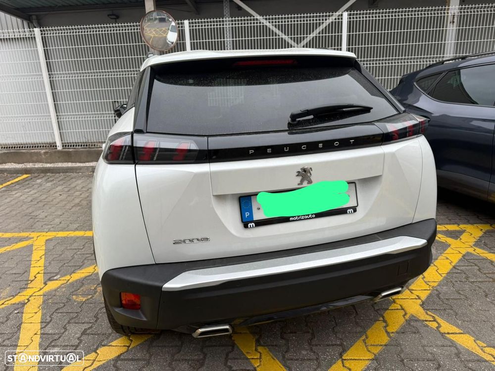 Peugeot 2008 PureTech 130 EAT8 Allure - 11