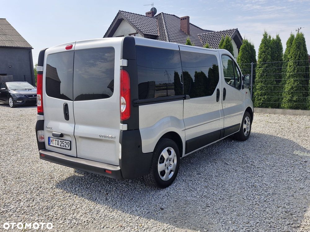 Opel Vivaro - 6