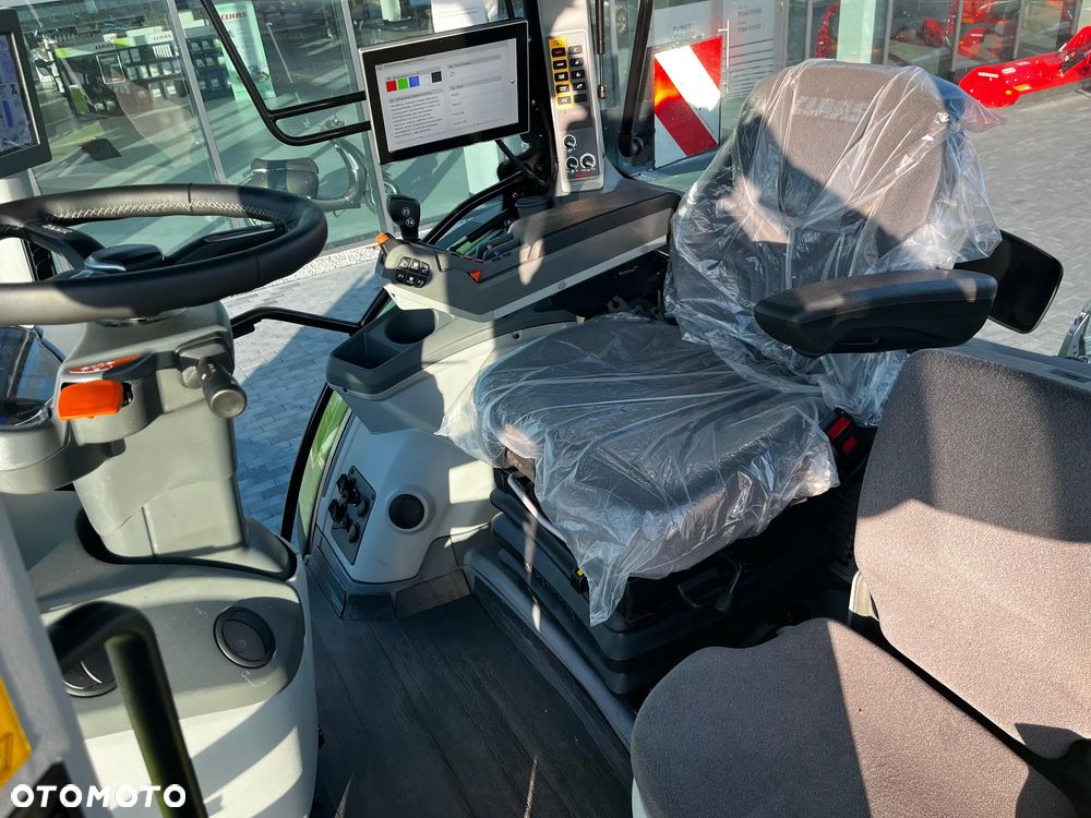 Claas ARION 630 CMATIC - 19